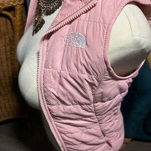 The North Face Women's Light Pink Quilted Vest